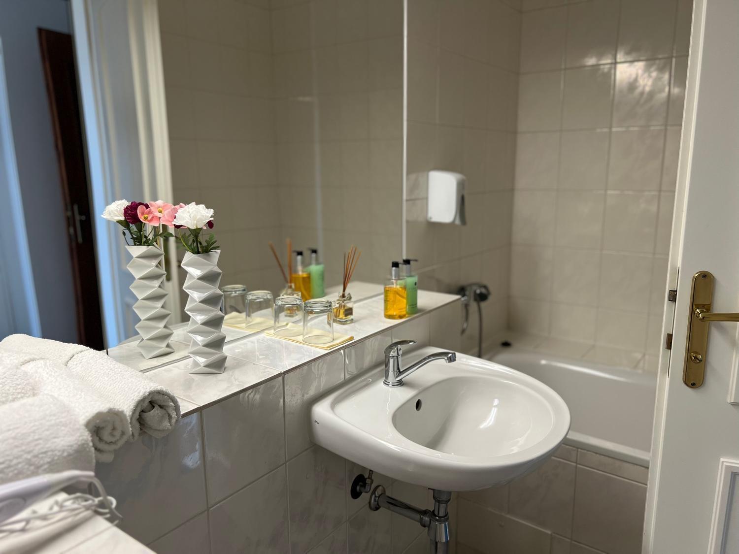 Hotel Sloup Sobeslav Luaran gambar